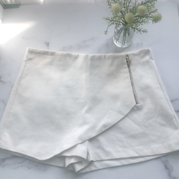 Wishlist White Envelope Wrap Skort Shorts Size Large - Picture 1 of 10